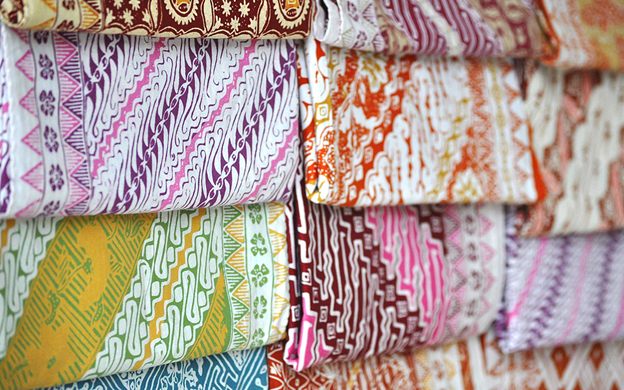 Cara Menyimpan Batik