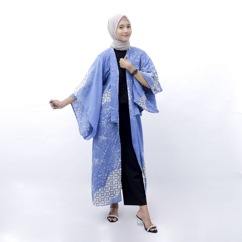 Outer Batik Untuk Wanita